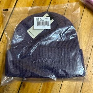 ADIDAS Women’s Beanie/Stocking Hat OS NWT Purple